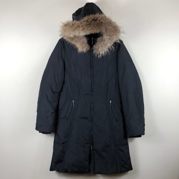 Via Spiga Jackets & Blazers - Via Spiga Down Snow Jacket Real Fur Trim on Hood M
